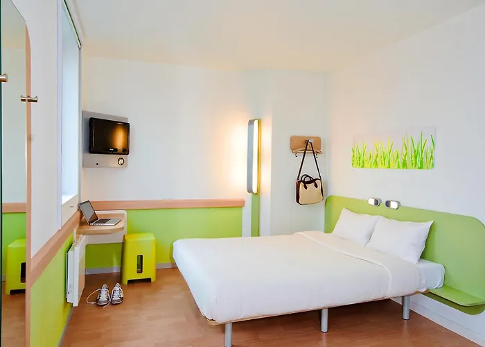 Ibis Budget Angers Parc Des Expositions מלון 2*